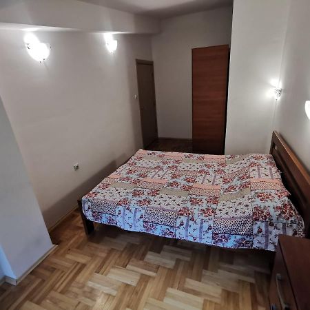 Zagrebska Flat Apartment Skopje Exterior photo
